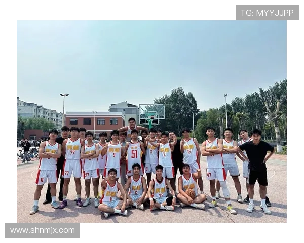 杭州篮球队灵活性变革引发热议推动篮球运动新发展