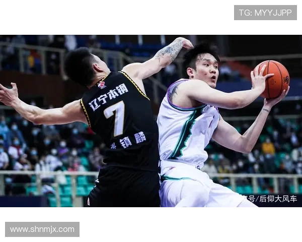 杭州足球队以52分领跑大师赛积分榜展现强劲实力 杭州足球队以52分领跑大师赛积分榜展现强劲实力